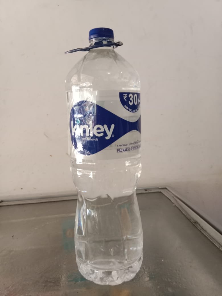Kinley water bottel